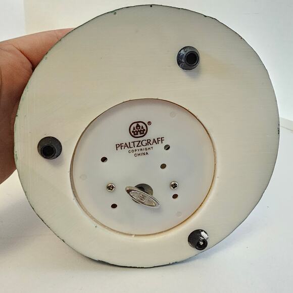 Pfaltzgraff Santa Holding Snow Globe Christmas Heritage Musical Figure 9" w/ Box - Picture 2 of 16